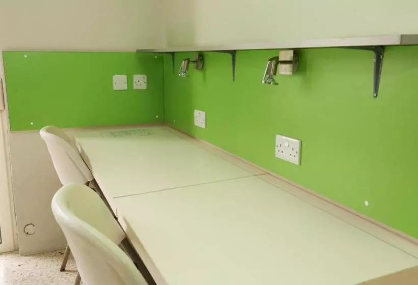 استودیوی استاندارد, Nsts Campus Residence And Hostel
