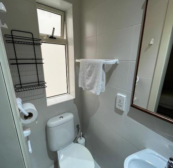 اتاق استاندارد یک نفره, Nsts Campus Residence And Hostel