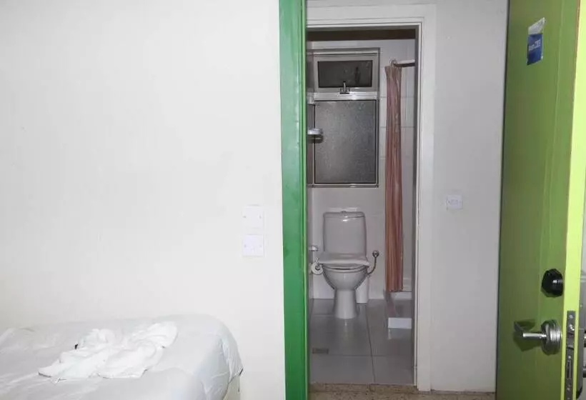 اتاق استاندارد یک نفره, Nsts Campus Residence And Hostel