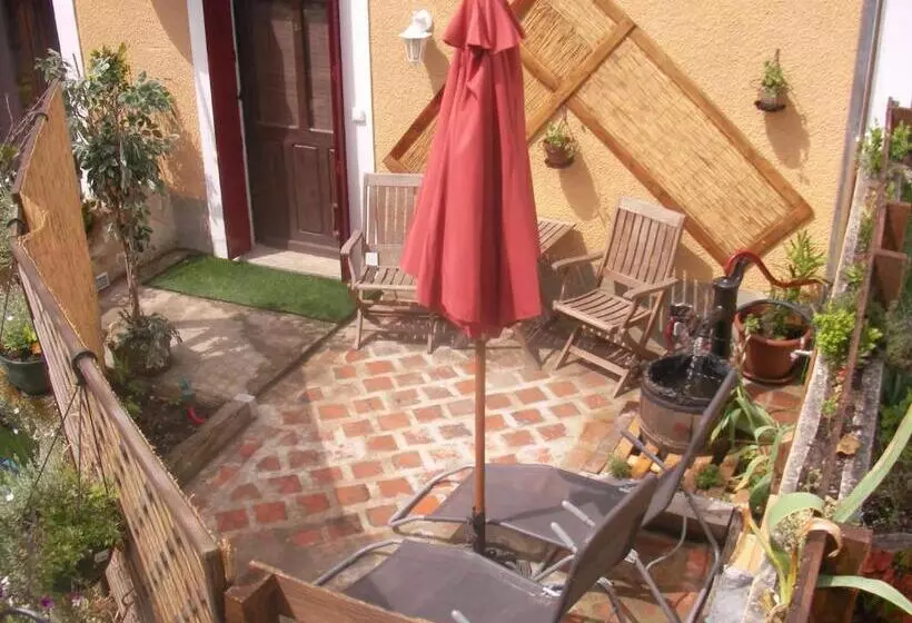 استودیو استاندارد با تراس, Chambres D Hôtes La Vallée Des Vignes
