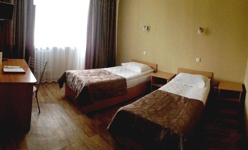 غرفة قياسية, Amaks City