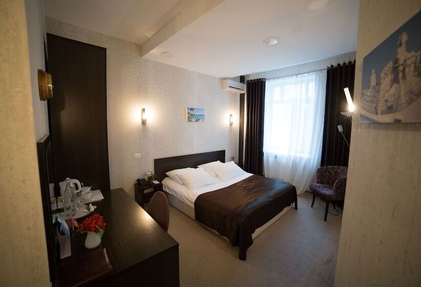 اتاق استاندارد یک نفره, Barcelona