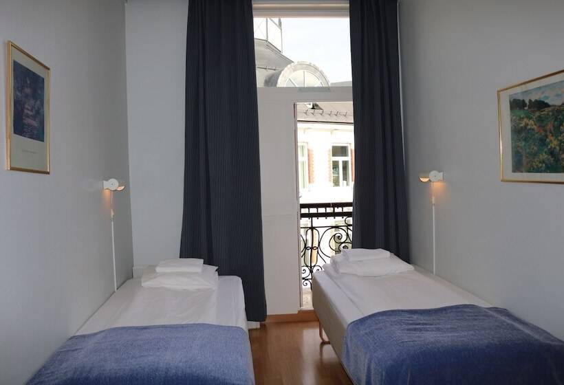 اتاق استاندارد, Cochs Pensjonat