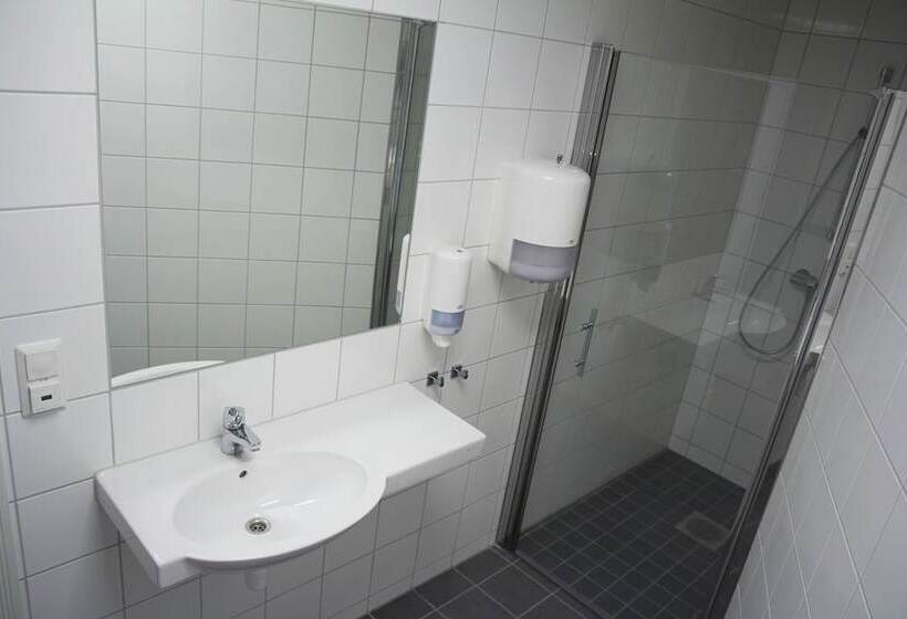 اتاق استاندارد, Cochs Pensjonat