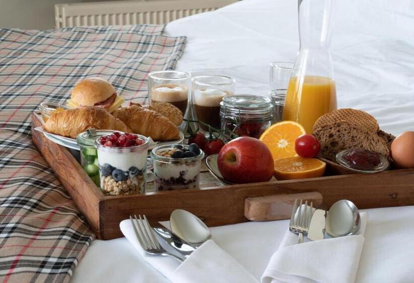 غرفة أساسية, De Koepoort