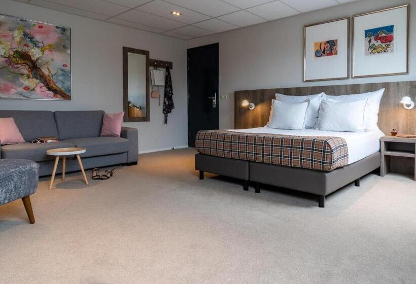 غرفة عائلية, De Koepoort