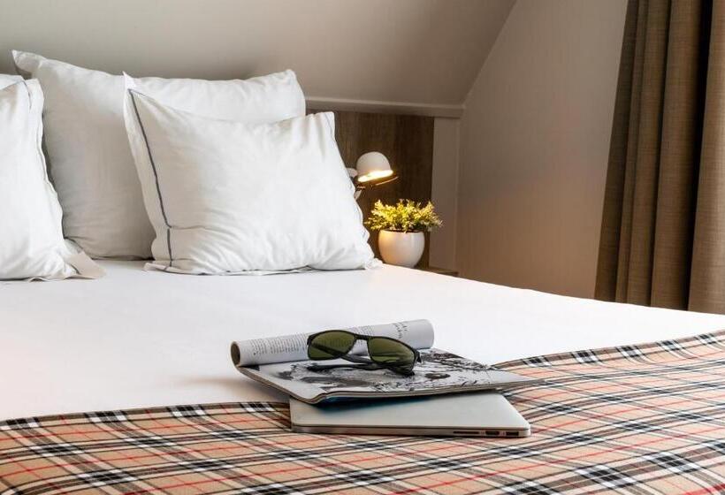 غرفة عائلية, De Koepoort