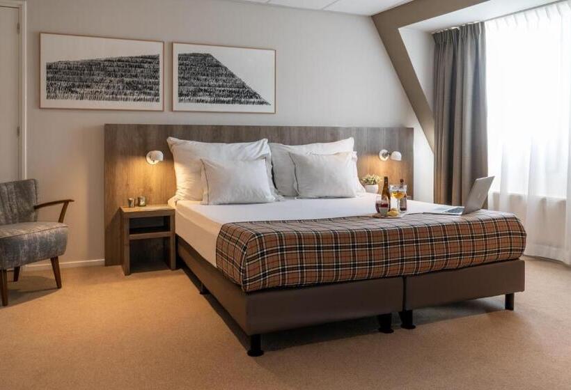 Люкс, De Koepoort