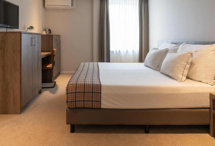 غرفة كومفورت, De Koepoort