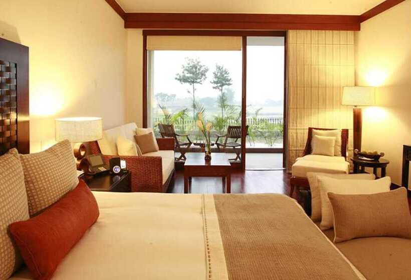 ゴルフビュースタンダードルーム, Jaypee Greens Golf And Spa Resort