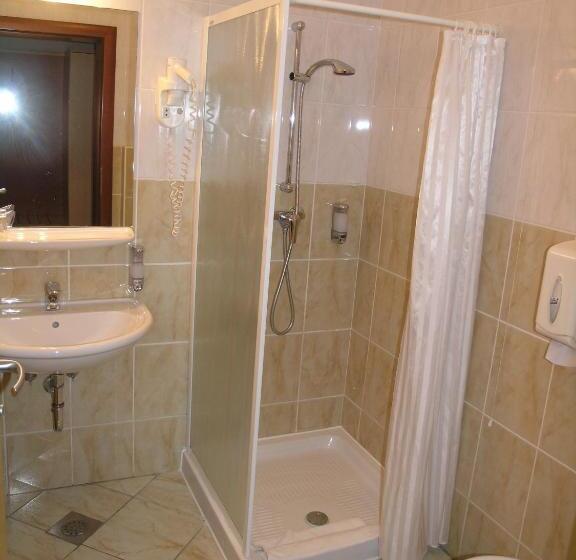 اتاق استاندارد یک نفره, Krek Superior