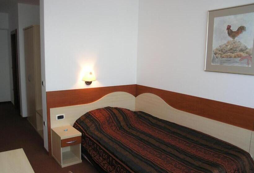 اتاق استاندارد یک نفره, Krek Superior