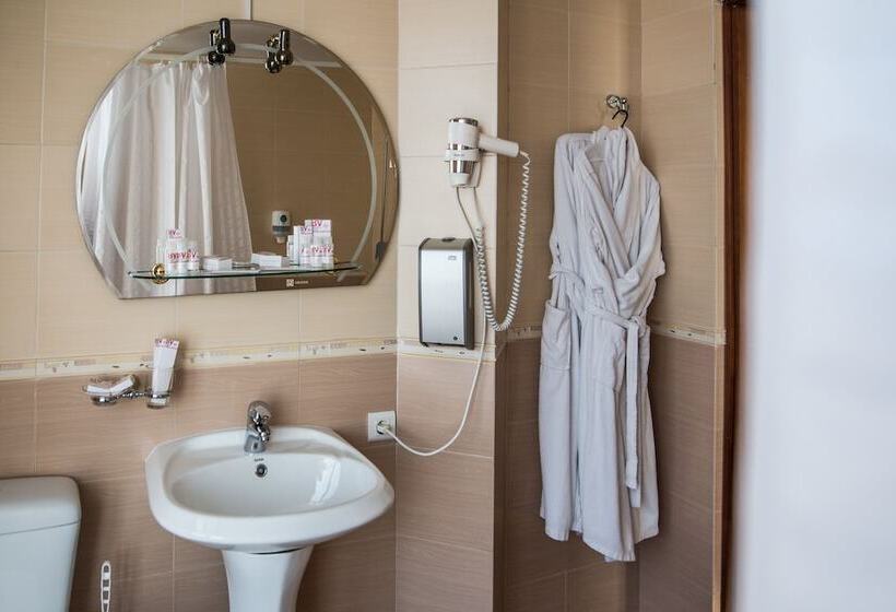 استودیوی استاندارد, Mayak