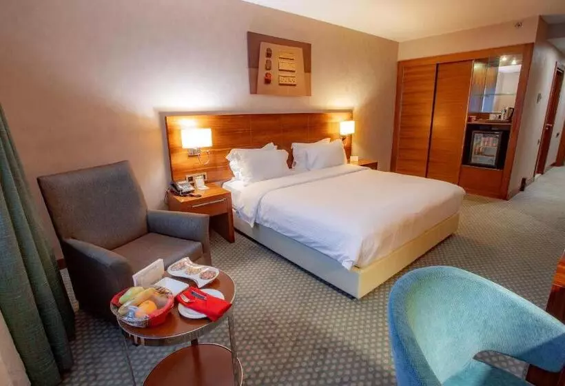 اتاق استاندارد یک نفره, Nevali Hotel & Convention Center