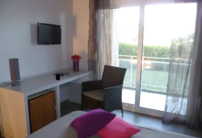 اتاق استاندارد با چشم‌انداز دریا, Orizonte