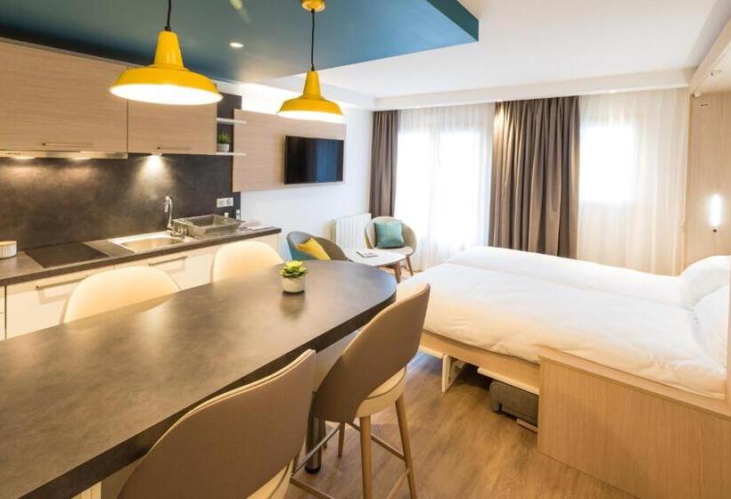 标准工作室, Résidence Neptunia