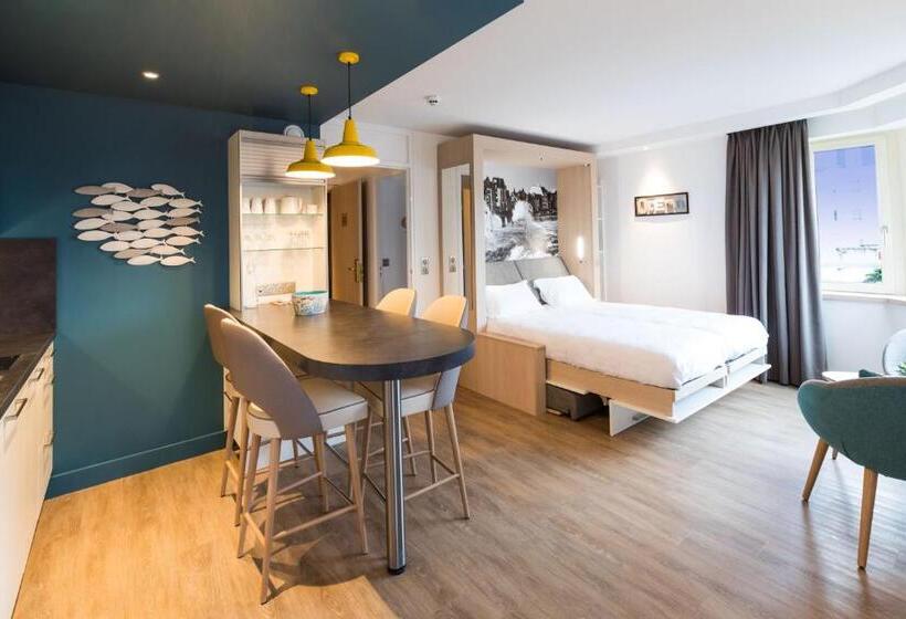 标准工作室, Résidence Neptunia