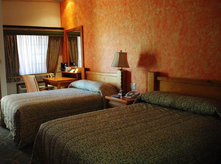 Номер Стандарт, Suites El Paseo