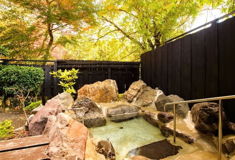 חדר סטנדרט, Yufuin Ryoan Wazanhou