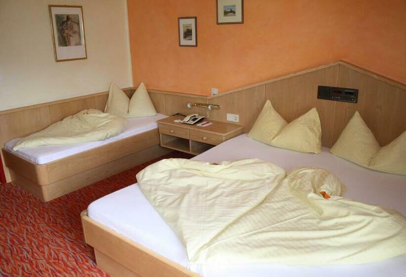 스탠다드 트리플 룸, Vitalhotel Sonnblick