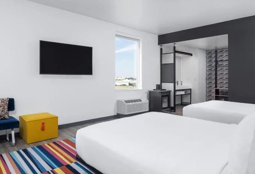 身障者適用スイートルーム, Aloft Oklahoma City Quail Springs