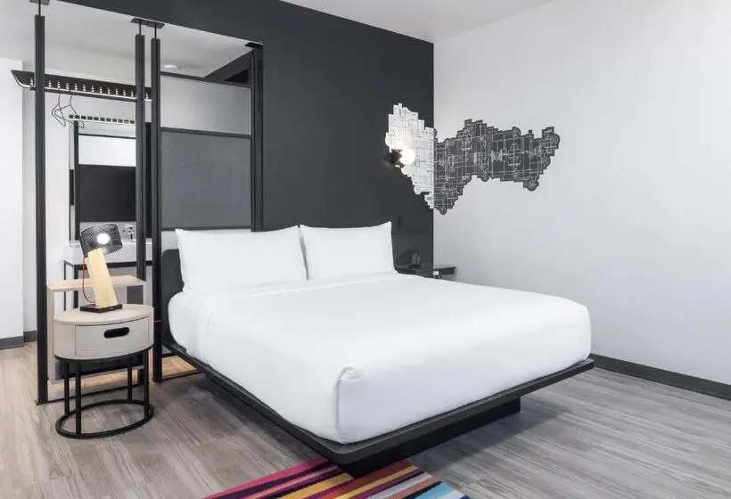 身障者適用キングサイズベッドルーム, Aloft Oklahoma City Quail Springs