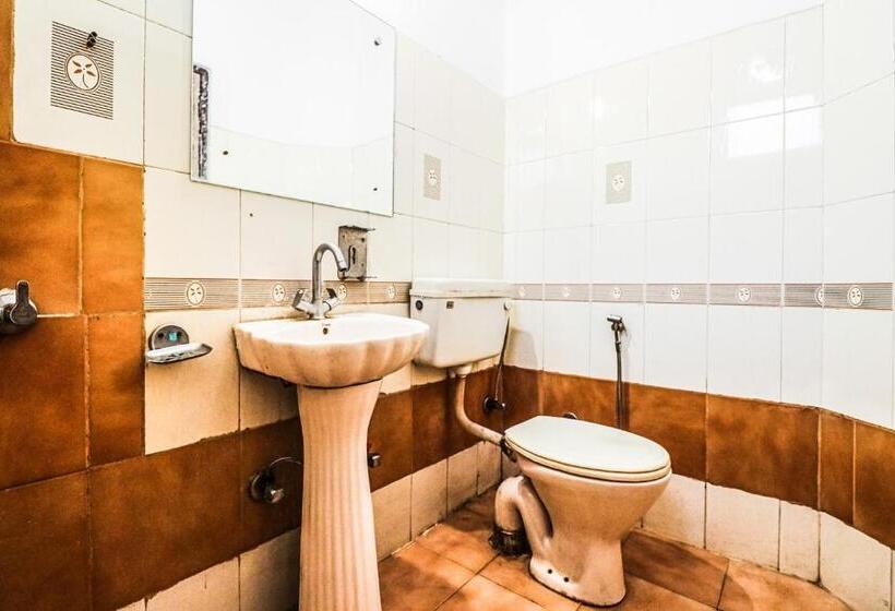 트리플 클래식 룸, Avni Residency By Oyo Rooms