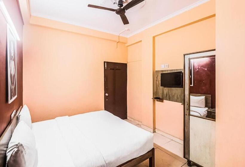 트리플 클래식 룸, Avni Residency By Oyo Rooms