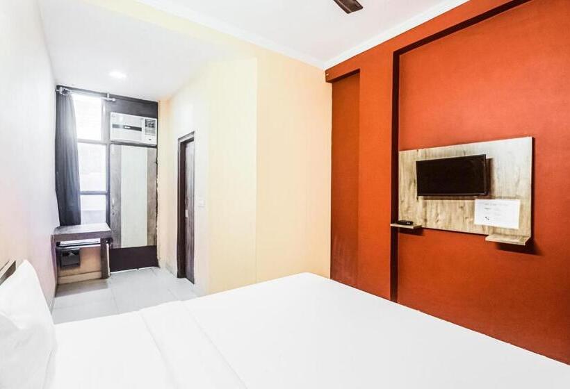 트리플 클래식 룸, Avni Residency By Oyo Rooms