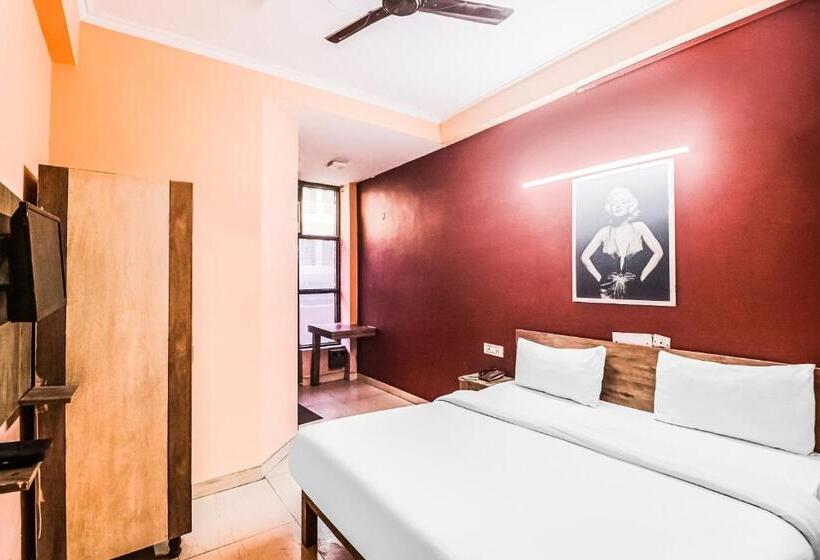 트리플 클래식 룸, Avni Residency By Oyo Rooms