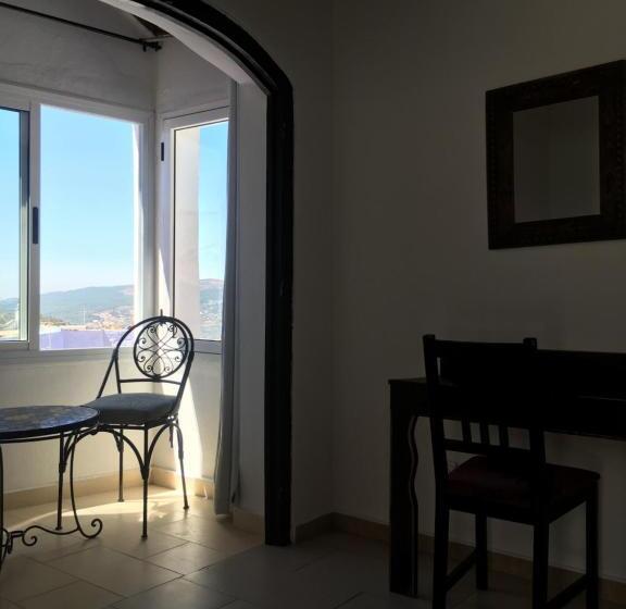 Deluxe Kamer, Dar Gabriel