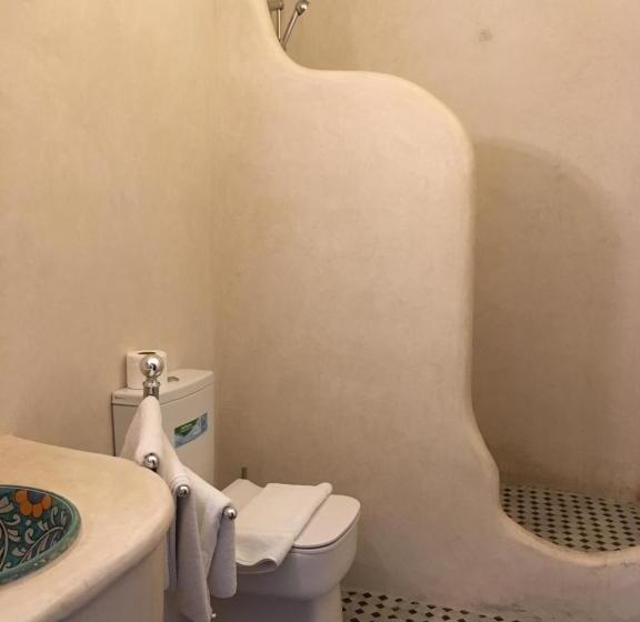 Standaard Driepersoonskamer, Dar Gabriel