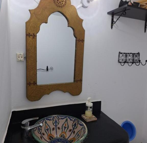 Deluxe Kamer, Dar Gabriel