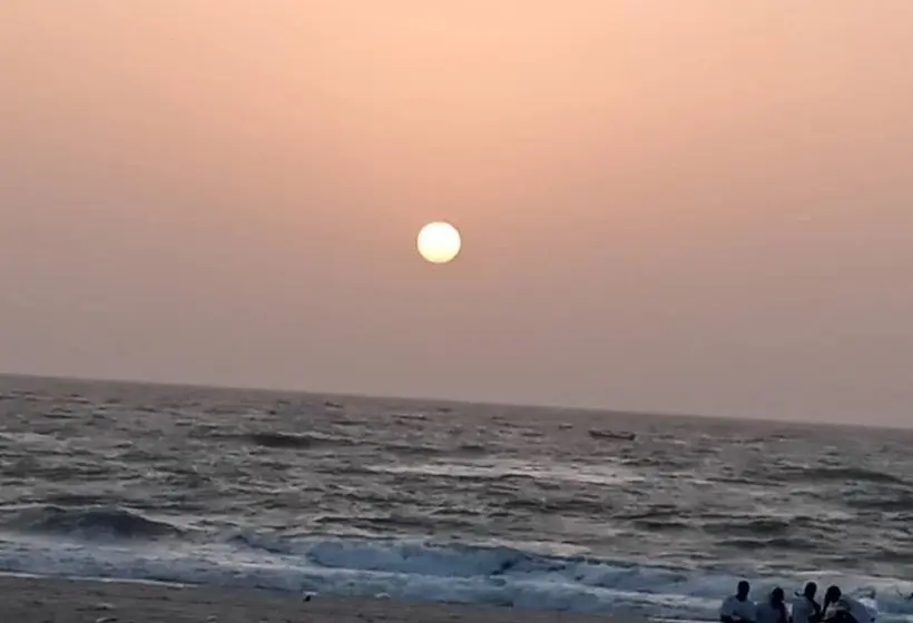 اتاق لوکس با چشم‌انداز دریا, Eden Beach Saint Louis