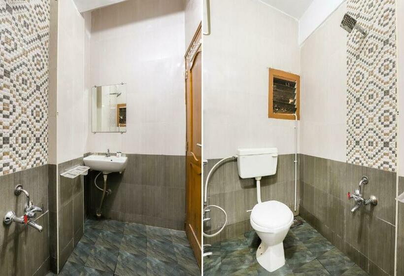 اتاق استاندارد, Collection O Shree Dhoramnath