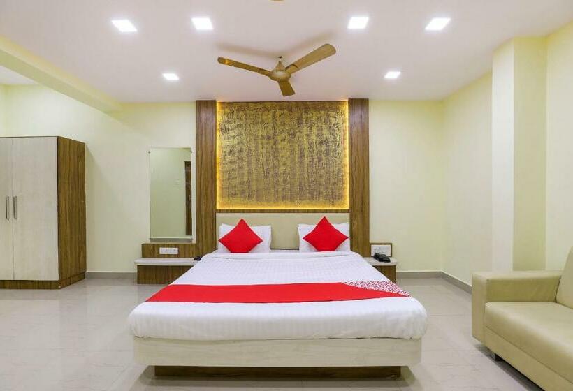 اتاق استاندارد, Collection O Shree Dhoramnath