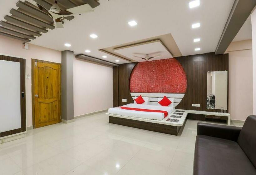 اتاق استاندارد, Collection O Shree Dhoramnath