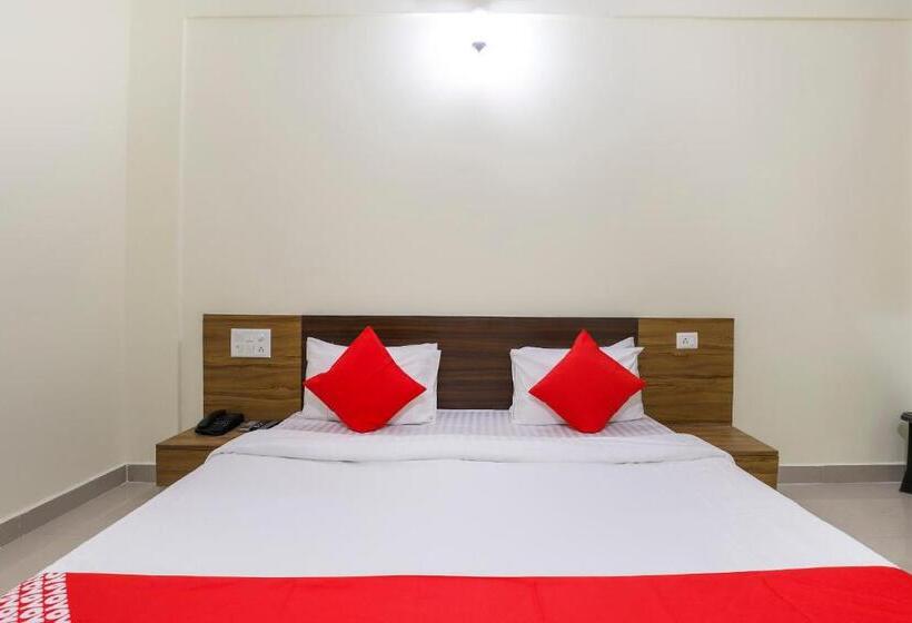 اتاق استاندارد, Collection O Shree Dhoramnath