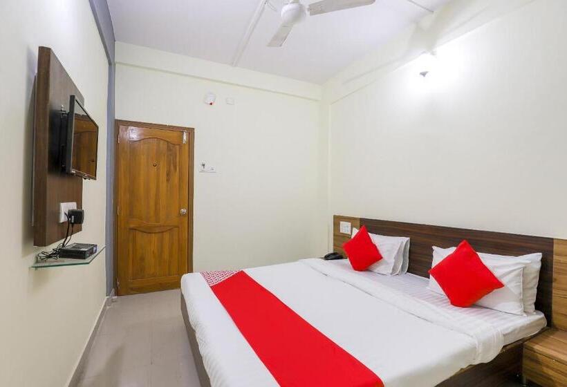 اتاق استاندارد, Collection O Shree Dhoramnath