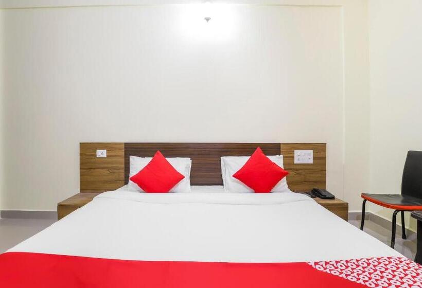 اتاق استاندارد, Collection O Shree Dhoramnath