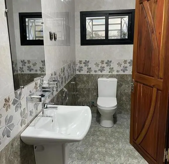 اتاق خانوادگی, Havana Hôtel