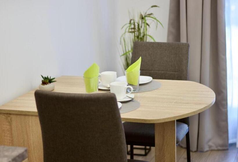 Апартаменты 1 Спальня, Sport Centrum Apartman