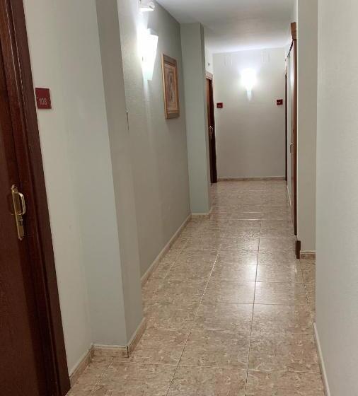 غرفة قياسية, área 99