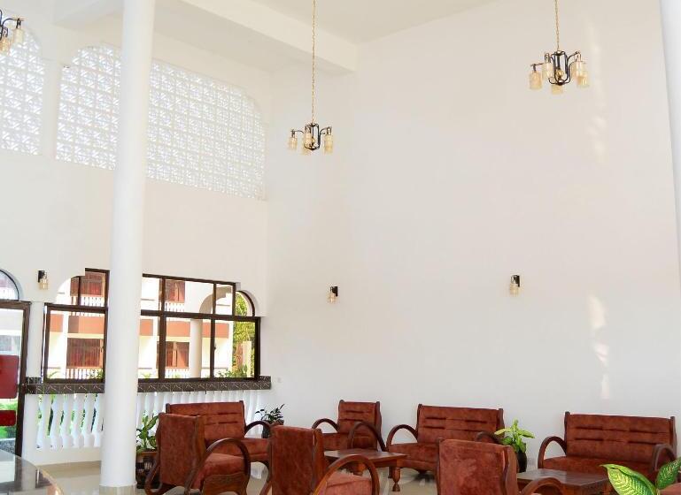 اتاق سوپریور یک تخته, White Peacock Resort Mtwapa