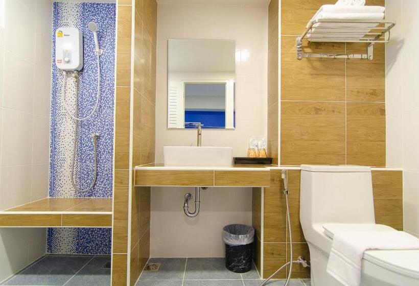 Номер Стандарт, Bleu Marine Sattahip