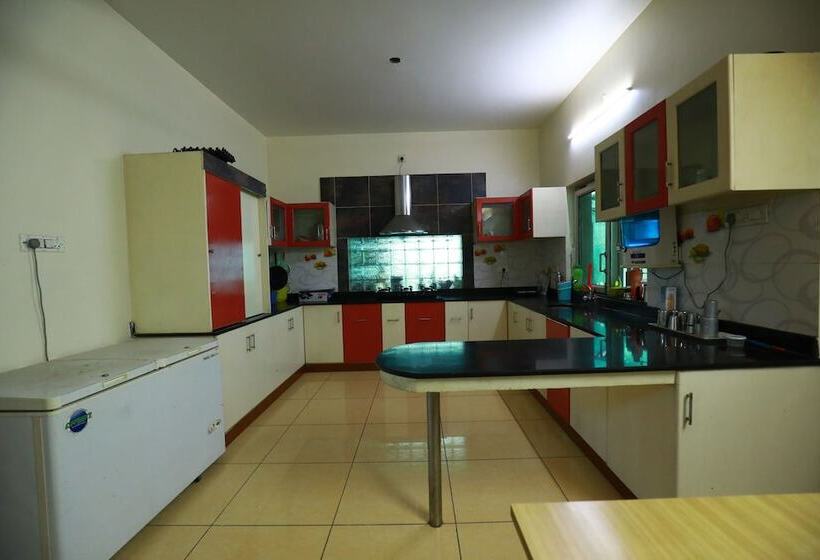 غرفة قياسية, The Ideal Nest Kumbakonam