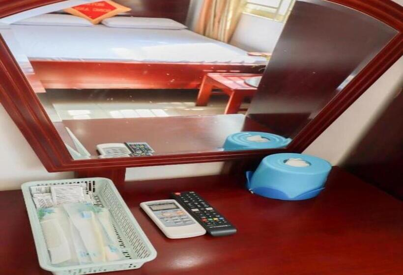 اتاق استاندارد با 2 تخت دوبل, Khách Sạn Song Anh