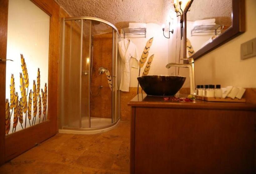 Люкс Повышенной Комфортности, Anatelein Boutique Cave