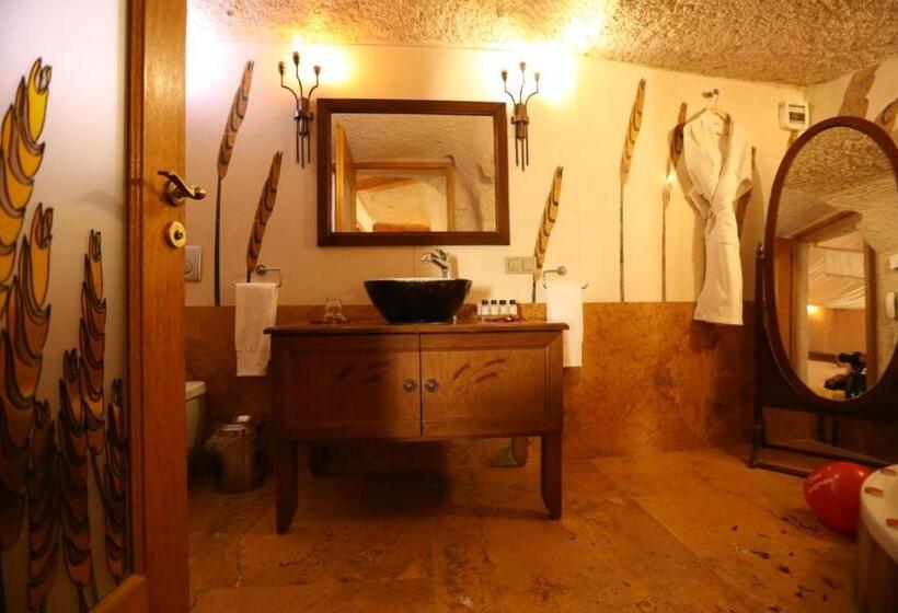 Люкс Повышенной Комфортности, Anatelein Boutique Cave