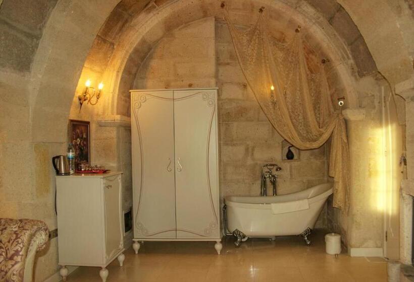 Люкс, Anatelein Boutique Cave